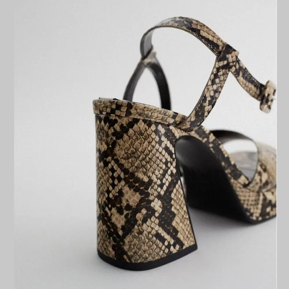 Zara NWT Snake Print Platform Block Heel Ankle Strap Sandals Size 8